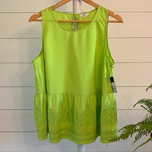 COPY - 🌻Crown & Ivy Sleeveless Lime Green Peplum